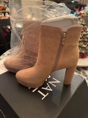 Naturalizer Tan Suede High Block Heel Ankle Booties